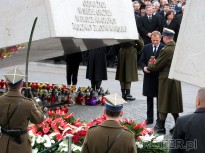 Pierwsza rocznica katastrofy lotniczej pod Smoleńśkiem - Powązki 2011.04.10